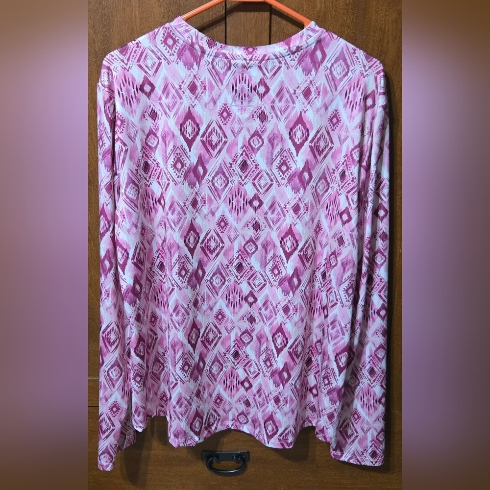 Enlighten Pink Geometric SPF Long Sleeve Sun Shirt - Picture 2 of 3